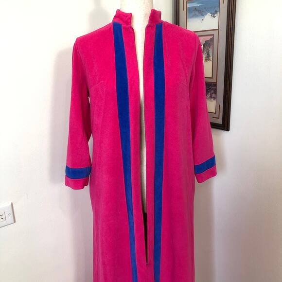VTG Vanity Fair Velour Full Length Robe House Coat Pink Half Zip Granny 70s 8 M - Picture 4 of 11